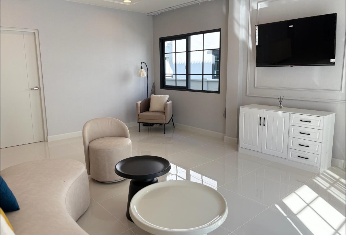 picture Available now! 4bed 5baths 303sqm. 2parking. Line id: @pfagent - 2/16