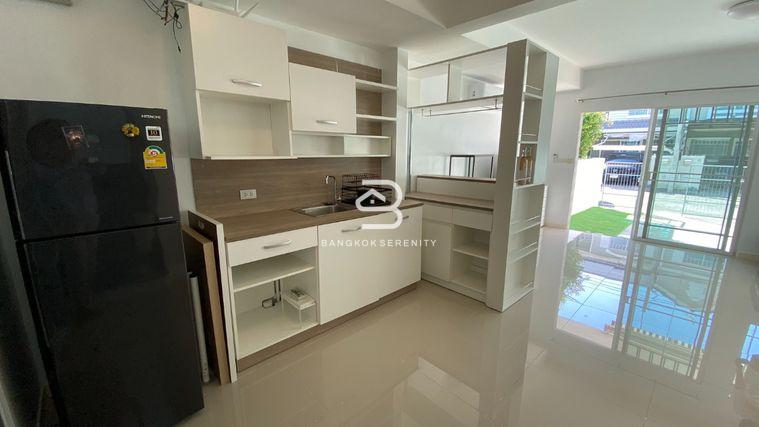 รูป เช่าทาวเฮ้าส์ หมู่บ้านอินดี้ 2 บางนา กม.7 - รูปที่ 18/22
