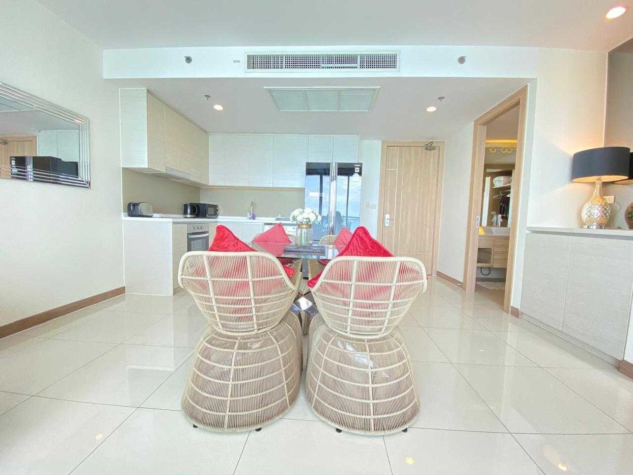 picture The Riviera Wongamat Beach 2 Bedroom For Rent - 4/15