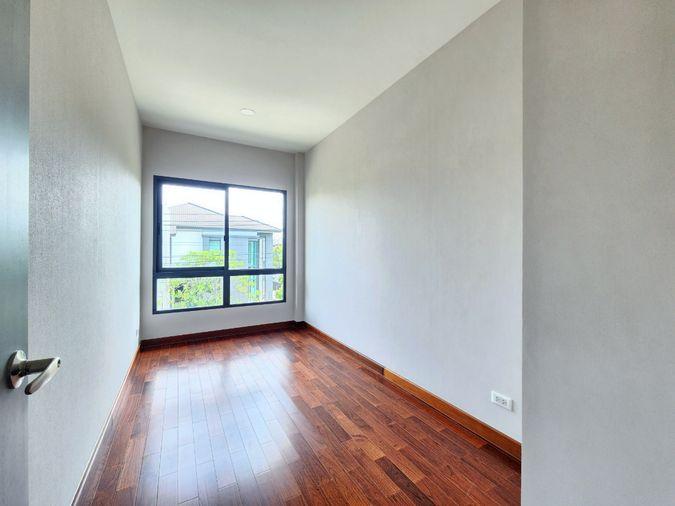 รูป ขาย บ้านใหม่ ม.The City ปิ่นเกล้า-บรม 2 แปลงมุม ราคาพิเศษ บ้านไซส์ใหญ่ 105.8 ตรว. 388 ตรม.  - รูปที่ 19/34