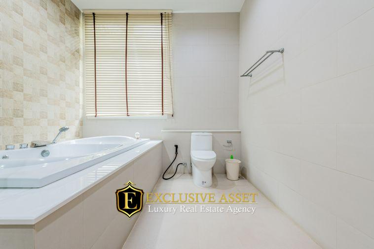 รูป ขายบ้านเดี่ยว Luxury ปัญญาอินทรา P5 ที่ดิน 1 ไร่ครึ่ง พร้อมสระว่ายน้ำ และเรือนรับรอง ใกล้สนามกอล์ฟปัญญา แฟชั่นไอส์แลนด์ - รูปที่ 29/46