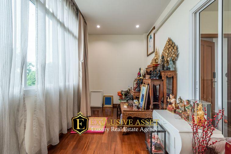 รูป ขายบ้านเดี่ยว Luxury ปัญญาอินทรา P5 ที่ดิน 1 ไร่ครึ่ง พร้อมสระว่ายน้ำ และเรือนรับรอง ใกล้สนามกอล์ฟปัญญา แฟชั่นไอส์แลนด์ - รูปที่ 23/46
