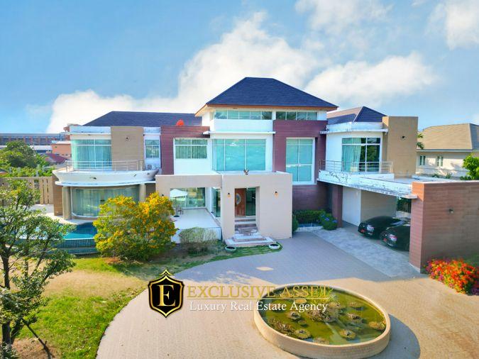 รูป ขายบ้านเดี่ยว Luxury ปัญญาอินทรา P5 ที่ดิน 1 ไร่ครึ่ง พร้อมสระว่ายน้ำ และเรือนรับรอง ใกล้สนามกอล์ฟปัญญา แฟชั่นไอส์แลนด์ - รูปที่ 1/46