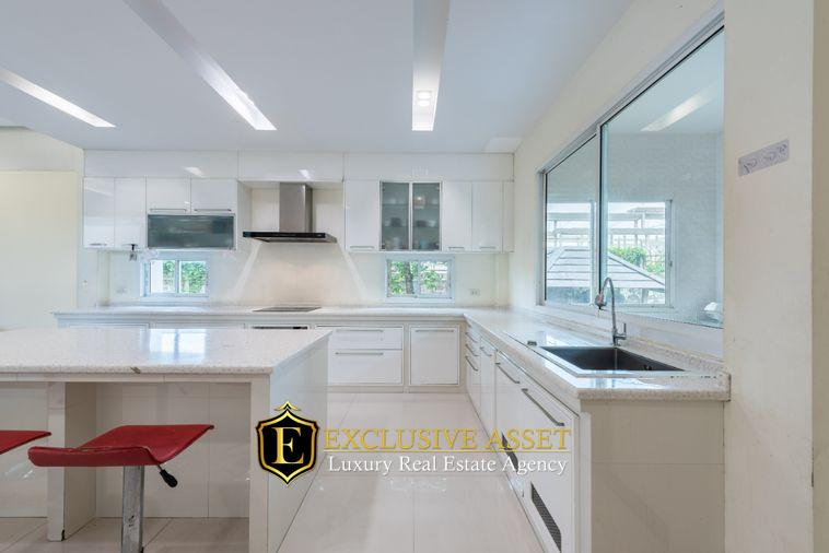 รูป ขายบ้านเดี่ยว Luxury ปัญญาอินทรา P5 ที่ดิน 1 ไร่ครึ่ง พร้อมสระว่ายน้ำ และเรือนรับรอง ใกล้สนามกอล์ฟปัญญา แฟชั่นไอส์แลนด์ - รูปที่ 17/46