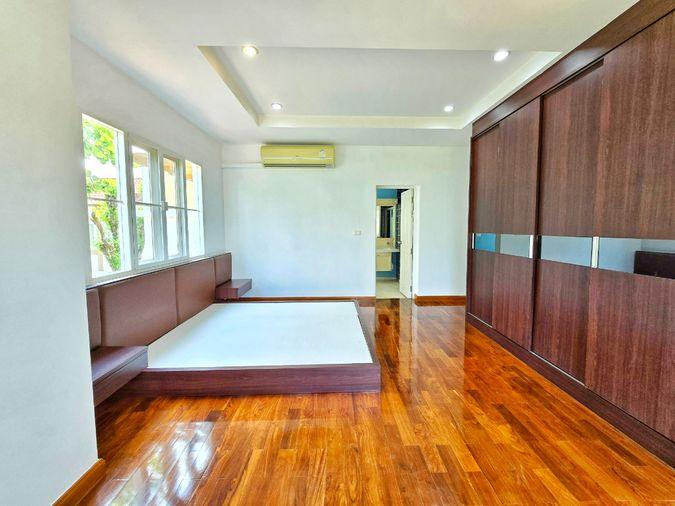 รูป ขาย ม.ลัดดารมย์ ราชพฤกษ์-ปิ่นเกล้า ตลิ่งชัน บ้านรีโนเวทใหม่ ติดถนนเมน  125.2 ตรว. 265 ตรม. มีสวนข้างบ้านขนาดใหญ่ พร้อมเข้าอยู่ - รูปที่ 26/40