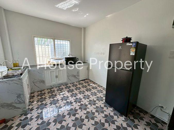 picture Newly renovated detached house for rent in Ladda House Sriracha, Chonburi. - 13/19