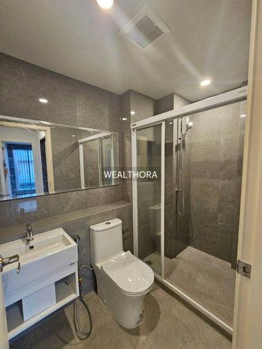 picture Blue Sukhumvit 89, a new condominium with outstanding features, spacious rooms, and close to BTS On Nut and BTS Bang Chak (500 meters). - 12/14