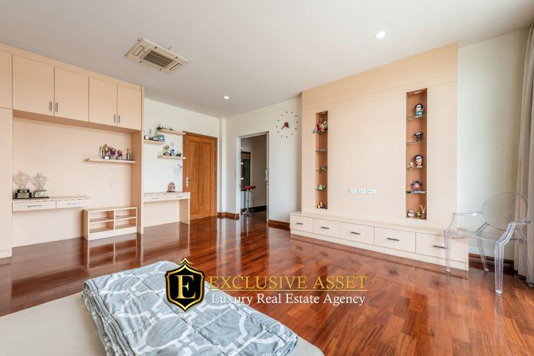 รูป ขายบ้านเดี่ยว Luxury ปัญญาอินทรา P5 ที่ดิน 1 ไร่ครึ่ง พร้อมสระว่ายน้ำ และเรือนรับรอง ใกล้สนามกอล์ฟปัญญา แฟชั่นไอส์แลนด์ - รูปที่ 44/46