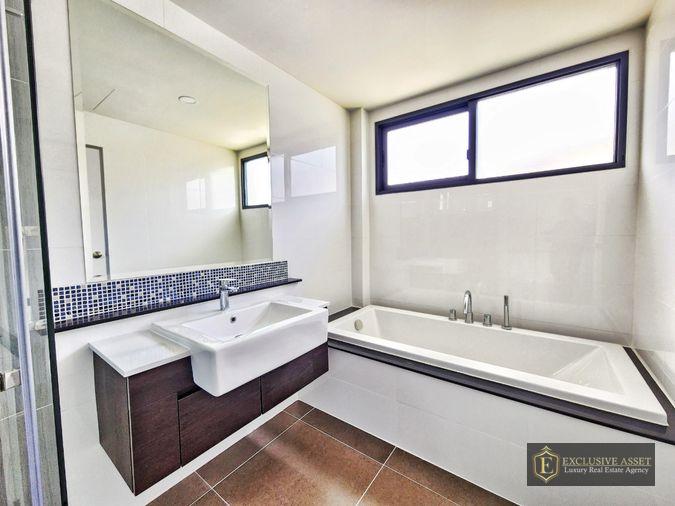 รูป ขาย บ้านใหม่ ม.The City ปิ่นเกล้า-บรม 2 แปลงมุม ราคาพิเศษ บ้านไซส์ใหญ่ 105.8 ตรว. 388 ตรม. - รูปที่ 22/34