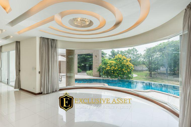 รูป ขายบ้านเดี่ยว Luxury ปัญญาอินทรา P5 ที่ดิน 1 ไร่ครึ่ง พร้อมสระว่ายน้ำ และเรือนรับรอง ใกล้สนามกอล์ฟปัญญา แฟชั่นไอส์แลนด์ - รูปที่ 11/46
