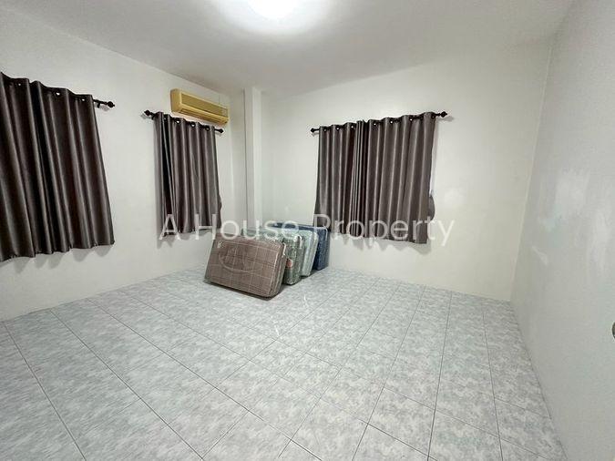 รูป ให้เช่าบ้านเดี่ยวรีโนเวทใหม่ โครงการ ลัดดาเฮ้าส์ ศรีราชา ชลบุรี - รูปที่ 18/19