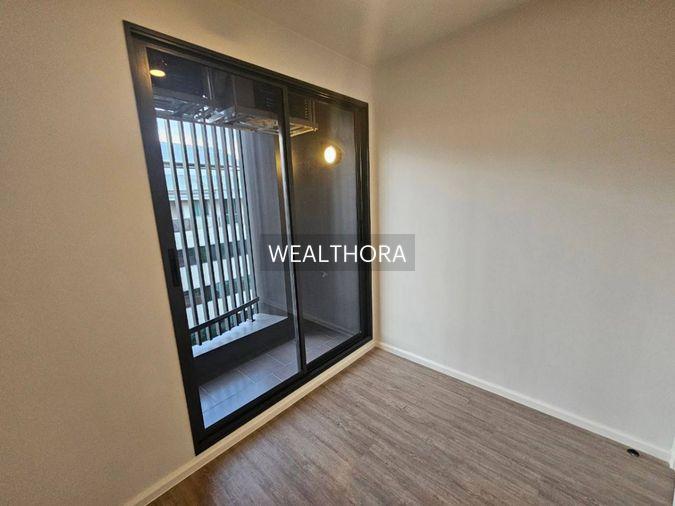 picture Blue Sukhumvit 89, a new condominium with outstanding features, spacious rooms, and close to BTS On Nut and BTS Bang Chak (500 meters). - 13/14