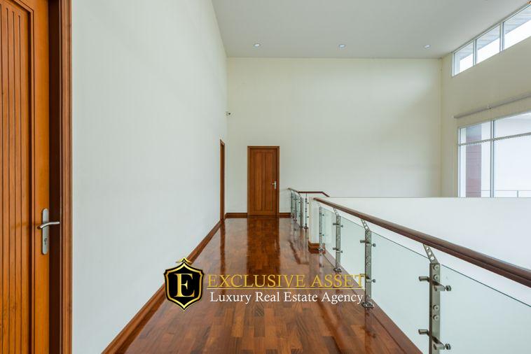 รูป ขายบ้านเดี่ยว Luxury ปัญญาอินทรา P5 ที่ดิน 1 ไร่ครึ่ง พร้อมสระว่ายน้ำ และเรือนรับรอง ใกล้สนามกอล์ฟปัญญา แฟชั่นไอส์แลนด์ - รูปที่ 22/46