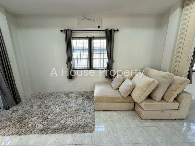 รูป ให้เช่าบ้านเดี่ยวรีโนเวทใหม่ โครงการ ลัดดาเฮ้าส์ ศรีราชา ชลบุรี - รูปที่ 9/19