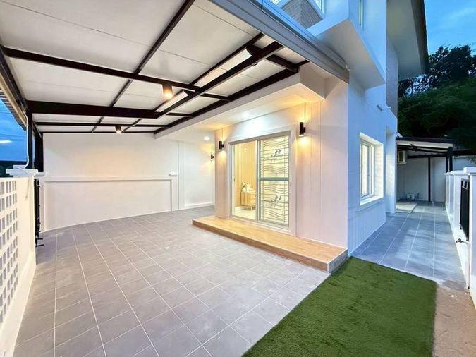 picture Two-story townhome for sale in The Central 2 Nong Yai Bu-Sriracha, Chonburi. - 17/18