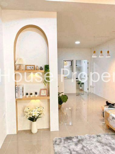 picture Renovated secondhand townhome in Golden Place housing estate, near Saha Group, Sriracha. - 15/16