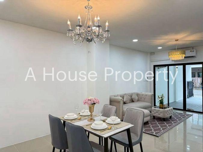 picture Newly renovated townhome for sale in Hampton Park 3, Thung Sukla, Sriracha. - 5/13