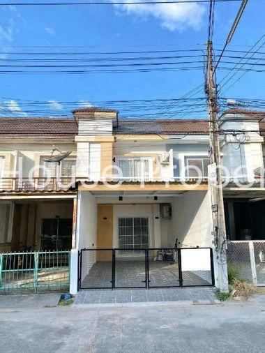 picture Renovated secondhand townhome in Golden Place housing estate, near Saha Group, Sriracha. - 1/16