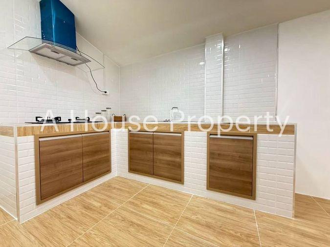picture Two-story townhome for sale in The Central 2 Nong Yai Bu-Sriracha, Chonburi. - 10/18