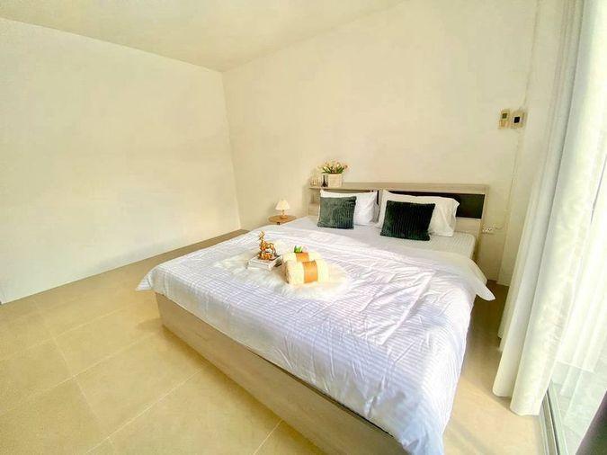 picture Renovated secondhand townhome in Golden Place housing estate, near Saha Group, Sriracha. - 10/16