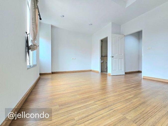 picture House For Sale Baan Klang Muang The Royal Monaco Srinakarin Pattanakarn - 8/10