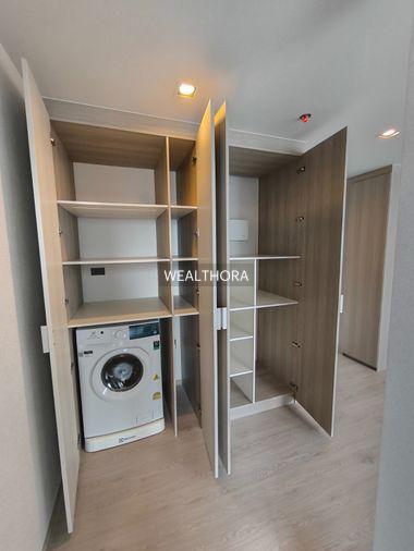 picture Reference Sathorn-Wongwianyai Condo, 130 meters to BTS Wongwianyai. - 18/19