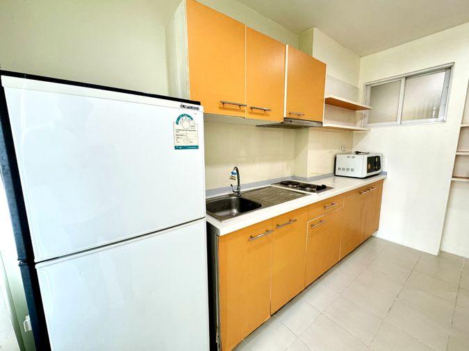 picture ✨✨LineID: @AgentCondo (with@)✨✨  Life Ratchada HuayKwang (1 Bedroom)  (MRT Huaikwang) Available!!  - 3/8