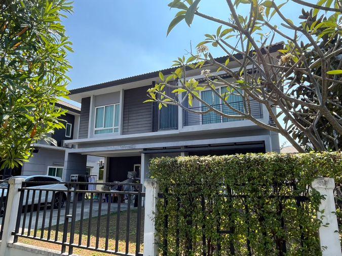 รูป บ้านเดี่ยว 2 ชั้น โครงการ เดอะ เซนโทร วัชรพล  ถนนสุขาภิบาล 5 แขวงออเงิน เขตสายไหม จังหวัดกรุงเทพมหานคร 10220 (ราคา 5,500,000 บาท ) - รูปที่ 3/34