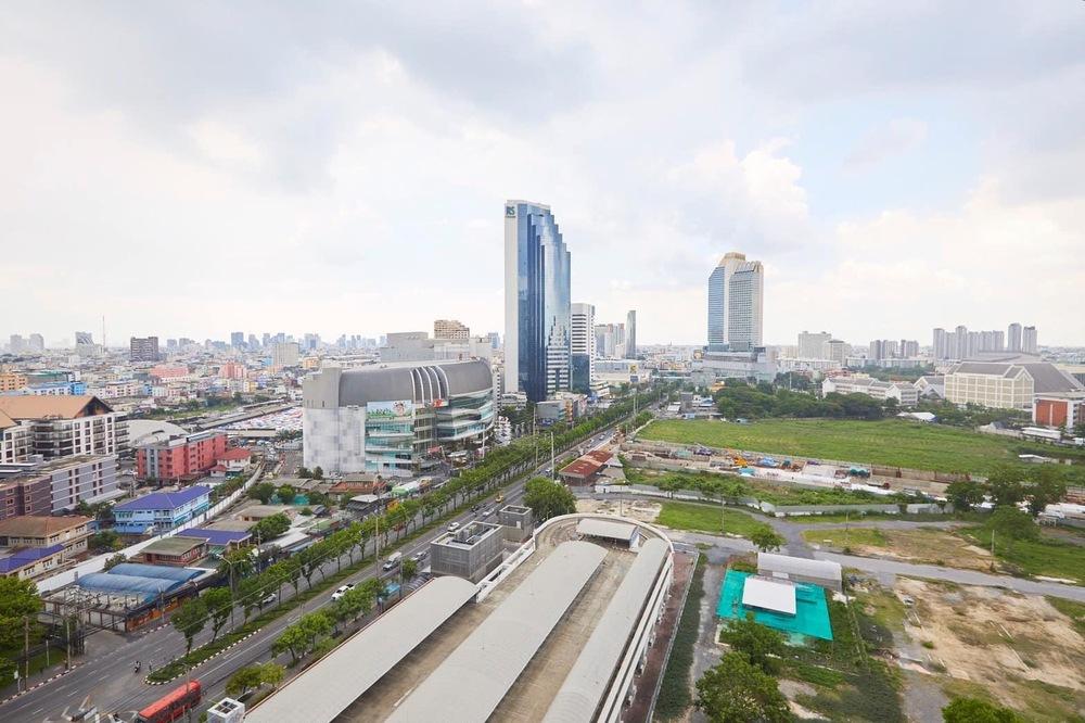 รูป ขาย- เช่า ! วิวเมือง, ห้องมุม, ชั้นสูง 15+, ที่จอดรถ 2 คัน !  Code C20240200969...Noble Revolve Ratchada, 2 นอน, 2 น้ำ, แต่งครบ, ราคาพิเศษ!! - รูปที่ 9/9