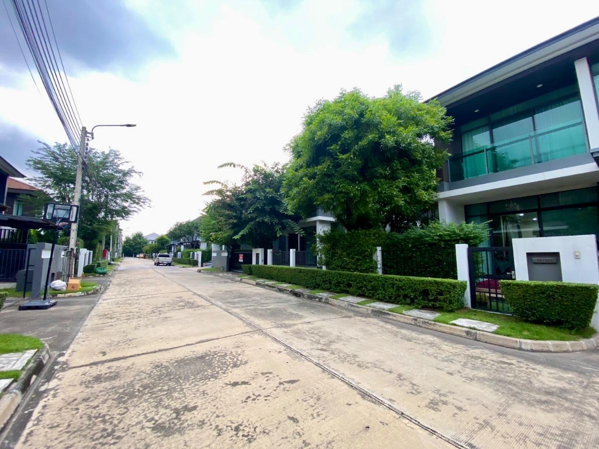 รูป ขายบ้านเดี่ยว 2 ชั้น โครงการพรีเมียม Setthasiri Krungthep Kreetha ทำเลศักยภาพกรุงเทพกรีฑา บ้านสวย เฟอร์ครบ พร้อมเข้าอยู่ ใกล้โรงเรียนนานาชาติ - รูปที่ 31/33