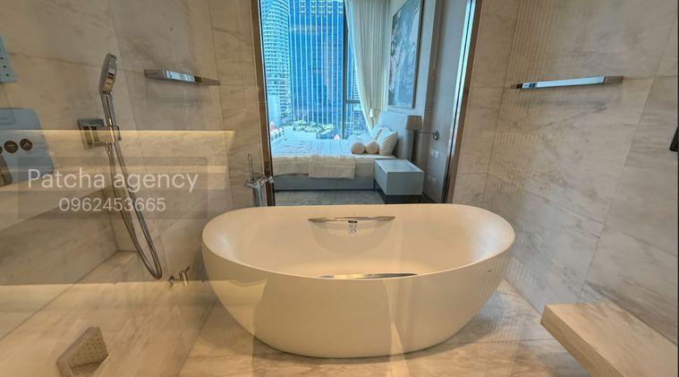 picture Scope Langsuan. 2beds 163sqm. Line id: @pfagent - 13/17