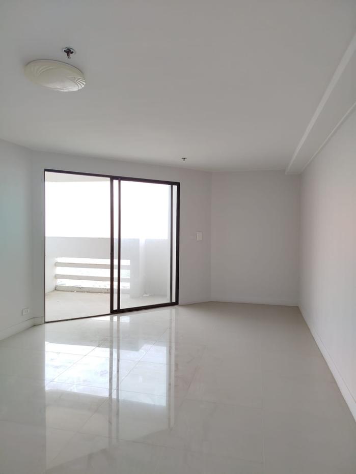 รูป Jomtien Beach Paradise Village Condominium for Sale - รูปที่ 2/10