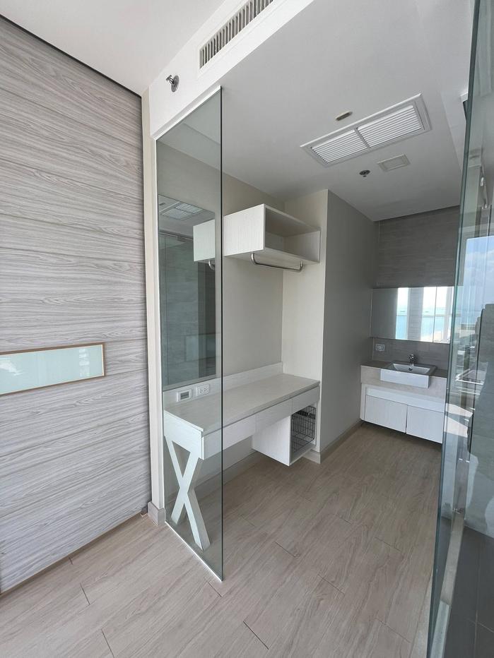 picture Cetus Beachfront Pattaya 1 Bedroom Condo for Sale - 6/11