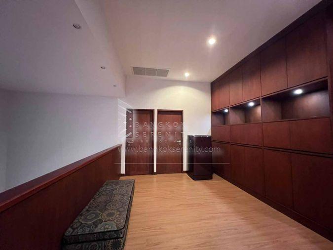picture House for rent at Panya Pathanakarn Onnut - 39/64