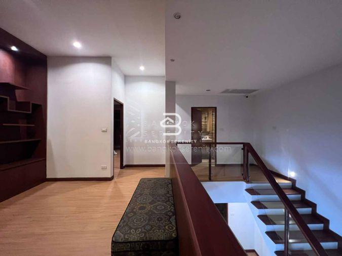picture House for rent at Panya Pathanakarn Onnut - 41/64