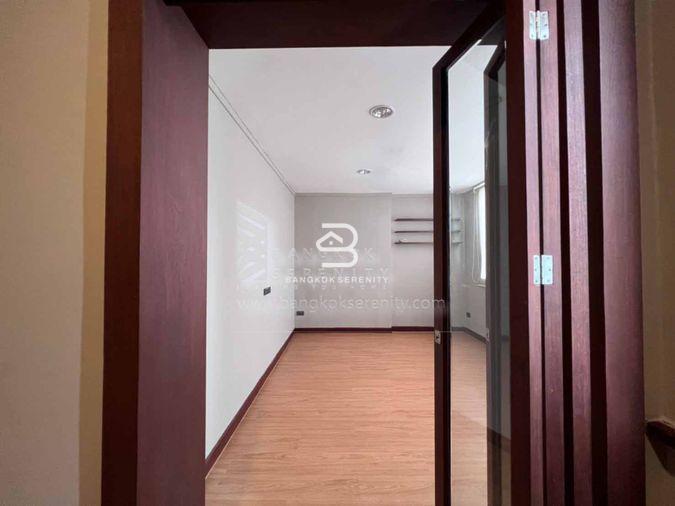 picture House for rent at Panya Pathanakarn Onnut - 43/64