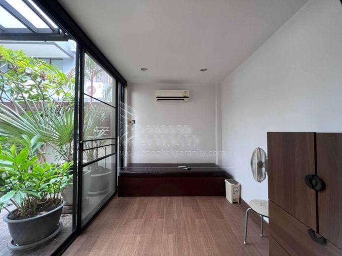picture House for rent at Panya Pathanakarn Onnut - 64/64