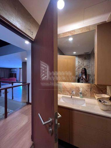picture House for rent at Panya Pathanakarn Onnut - 17/64