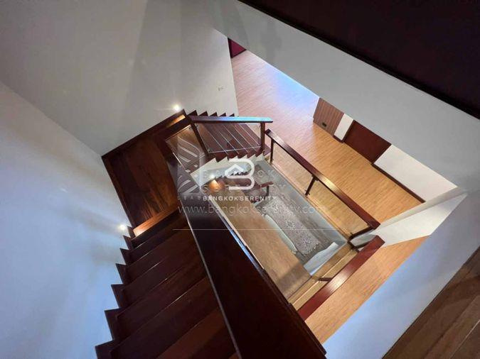 picture House for rent at Panya Pathanakarn Onnut - 52/64