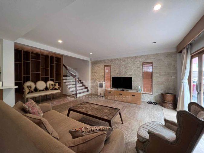 picture House for rent at Panya Pathanakarn Onnut - 5/64