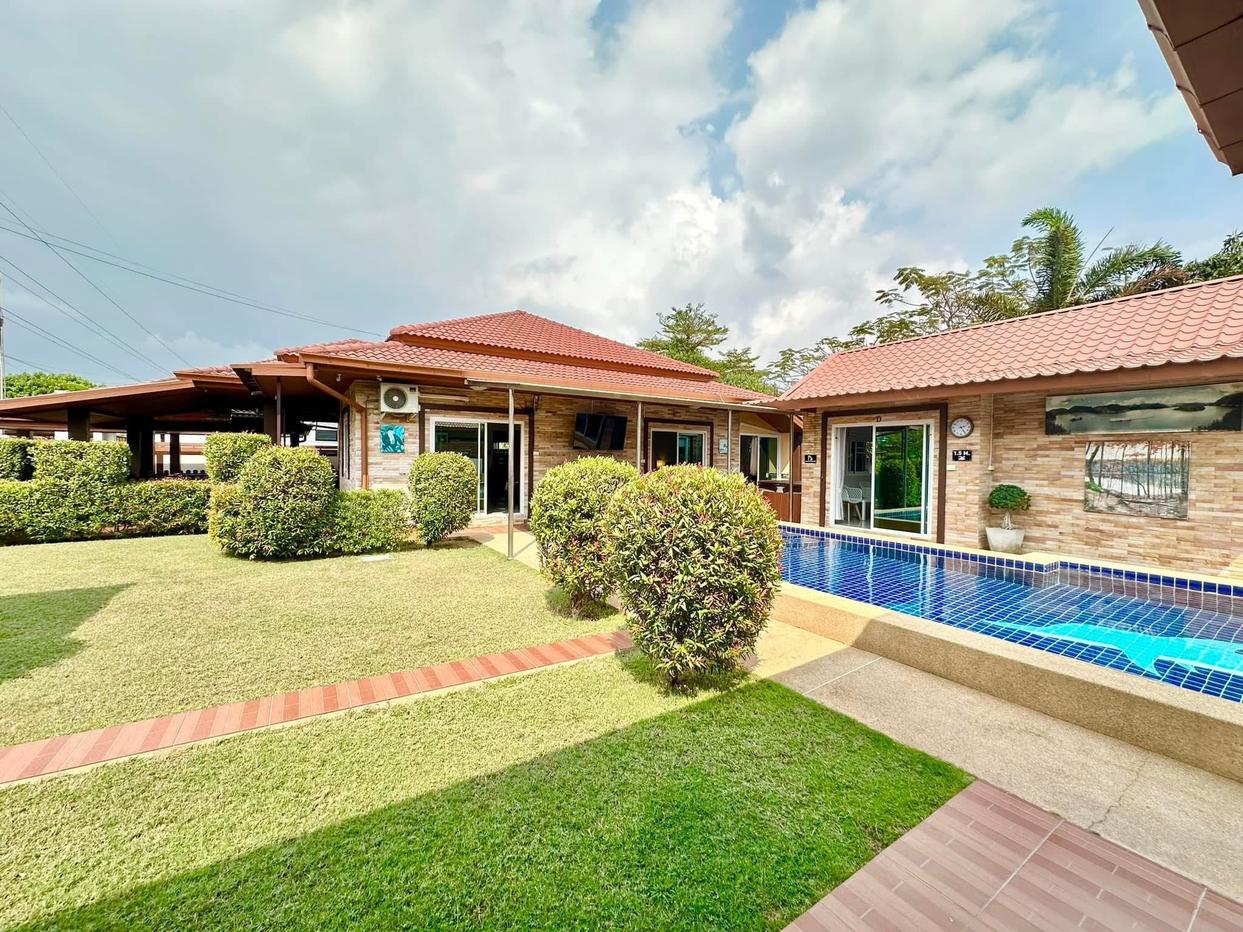 รูป Pool Villa 6 Bed for Rent in Siam Country Club, Central Pattaya - รูปที่ 2/21