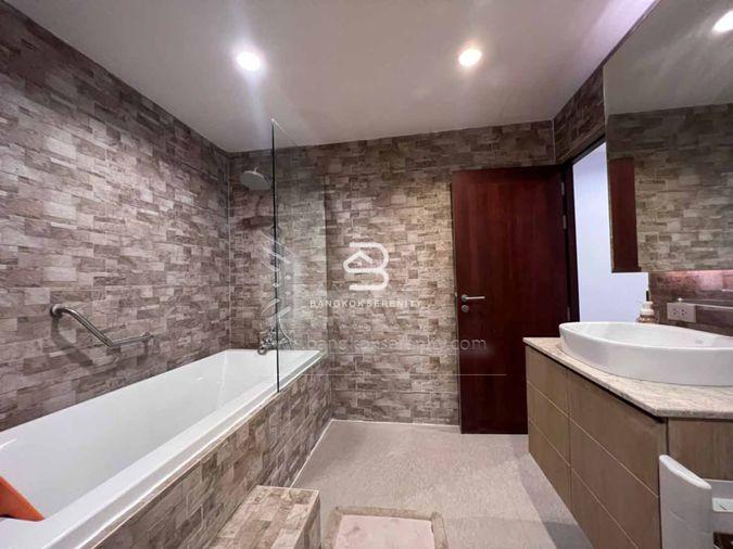 picture House for rent at Panya Pathanakarn Onnut - 24/64