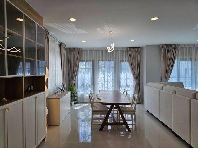 รูป ✅ ✅ Centro Bangna , Luxury House 4 ห้องนอน พร้อมเข้าอยู่ ติดต่อไลน์ @bktasset หรือโทร 095-325-8928 - รูปที่ 9/31