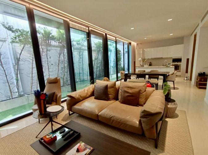 รูป ขายบ้านหรูระดับ Luxury Class โครงการ 15 Gates ทำเล CDC เลียบด่วนเอกมัย - รูปที่ 4/27