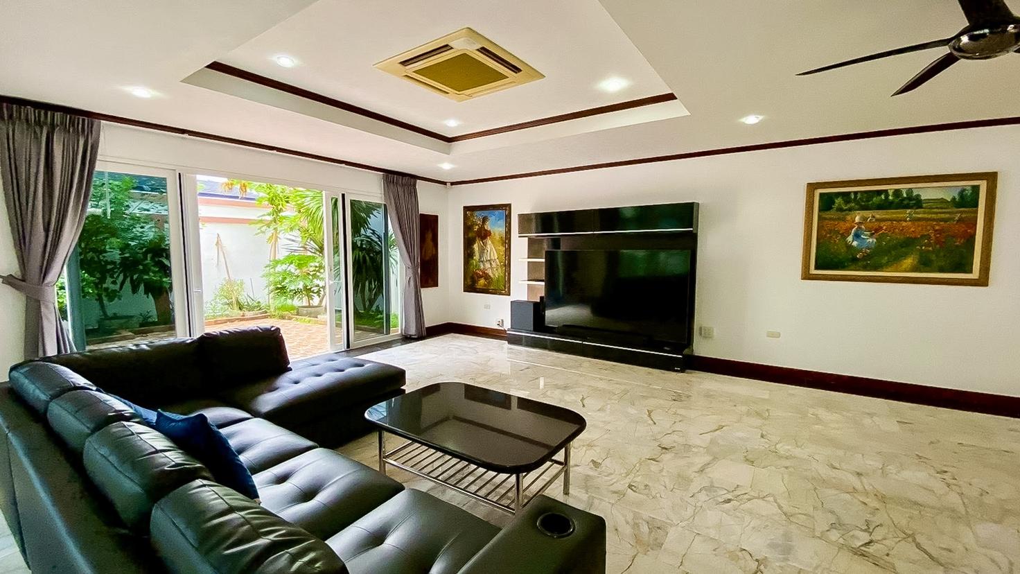 รูป Private Pool Villa for Rent Near the Beach in Jomtien, Pattaya - รูปที่ 3/19
