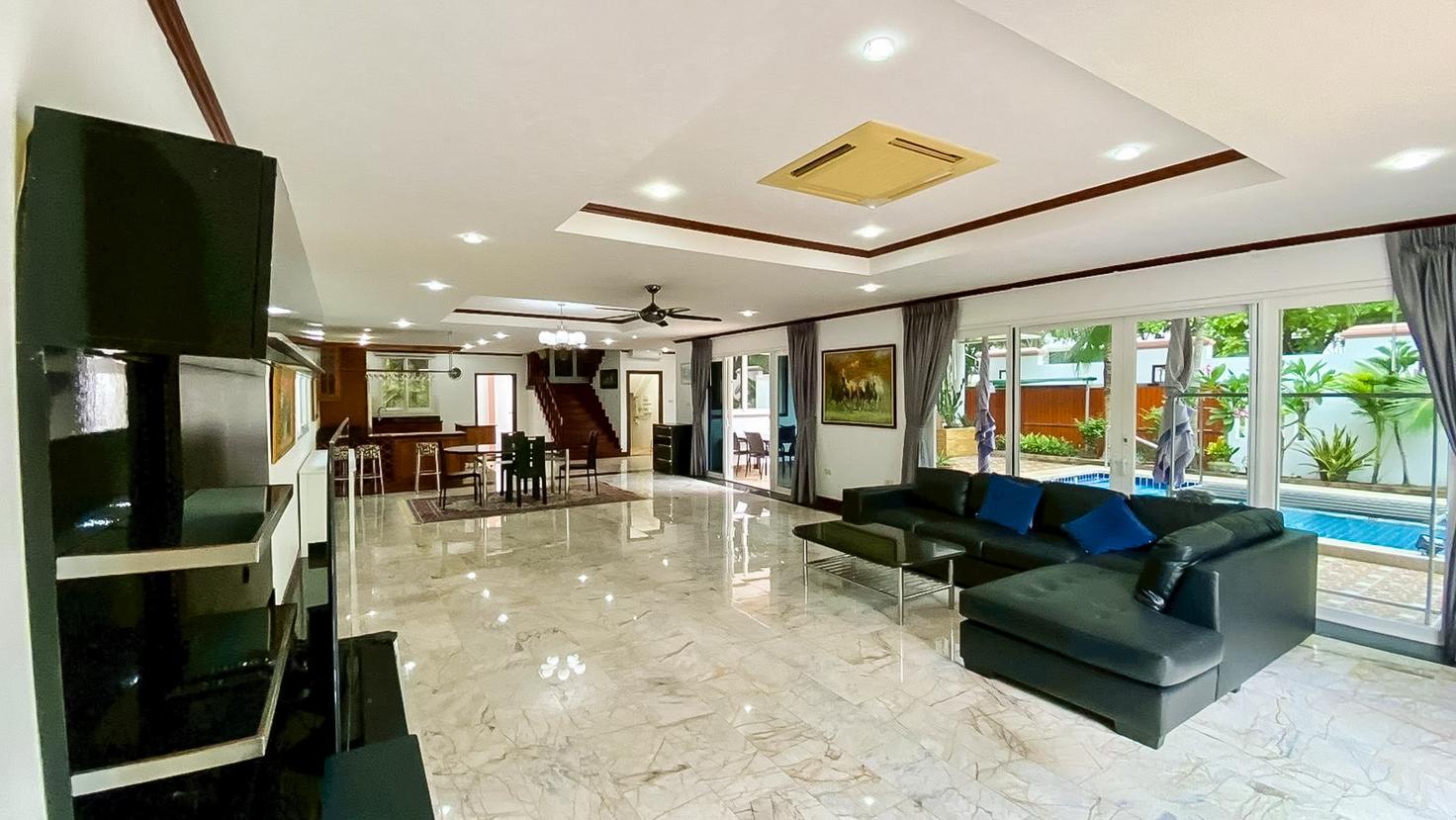 รูป Private Pool Villa for Rent Near the Beach in Jomtien, Pattaya - รูปที่ 4/19