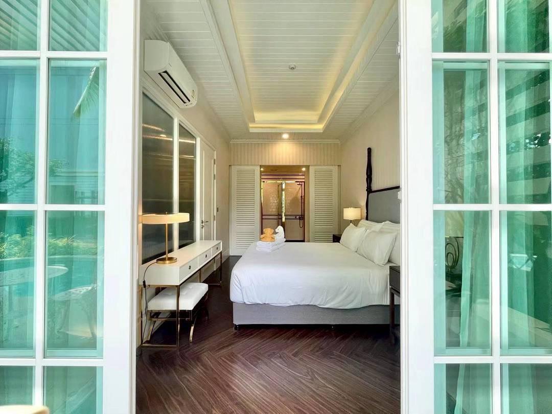 รูป Grand Florida Beachfront Condo Unit for sale in Na Jomtien - รูปที่ 3/11