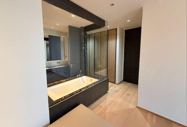 picture Beatniq Sukhumvit32. 3bed 110sqm. Line id: @pfagent - 7/15