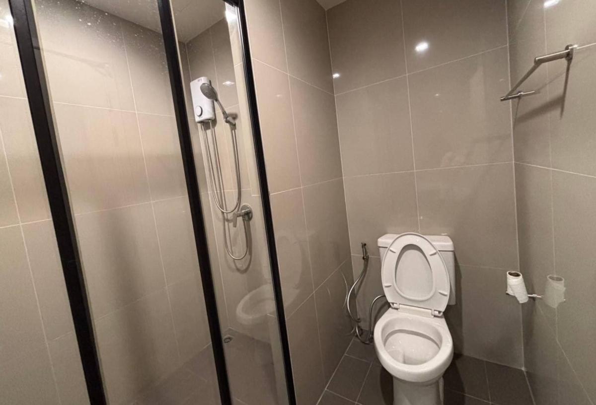 picture  The Base ThongLo. 1bed 33sqm. Line id: @pfagent - 8/9