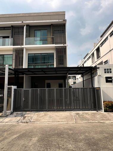 รูป 🏠 ให้เช่าบ้าน : THE LANDMARK EKAMAI-RAMINDRA (เดอะ แลนด์มาร์ค เอกมัย รามอินทรา)   รหัสทรัพย์ | 📌 LNP-H773 - รูปที่ 13/30